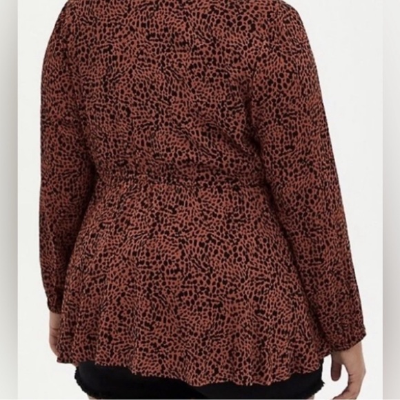 Torrid Top - Picture 4 of 4